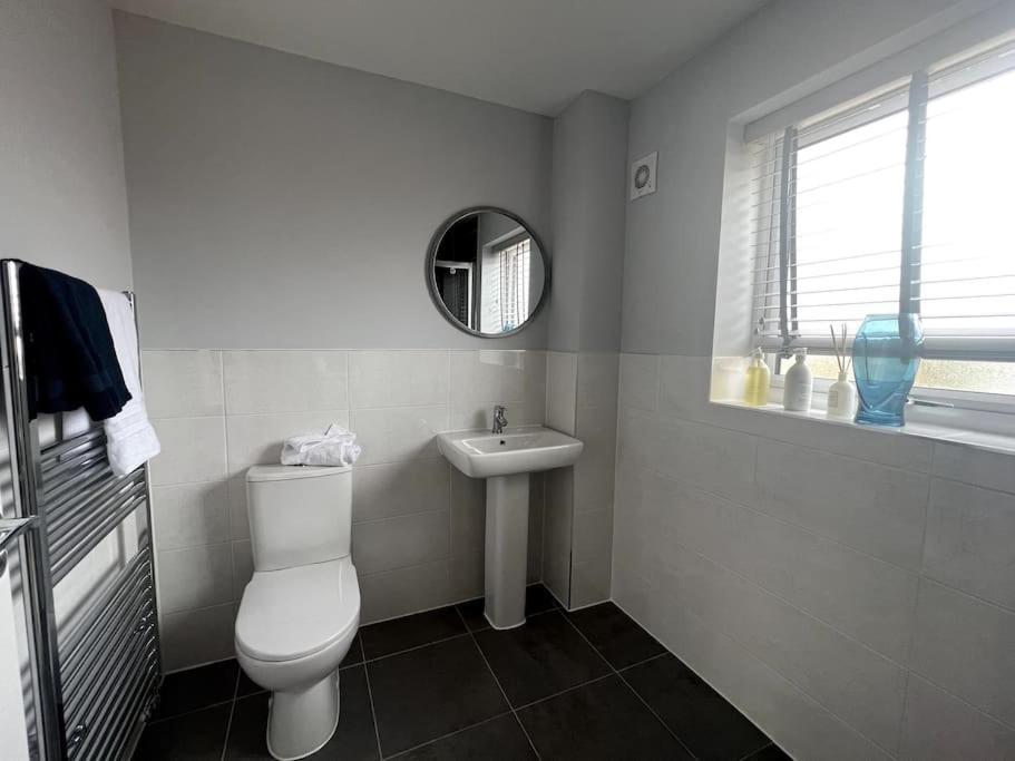 Waterside House Villa Leicester Exterior foto